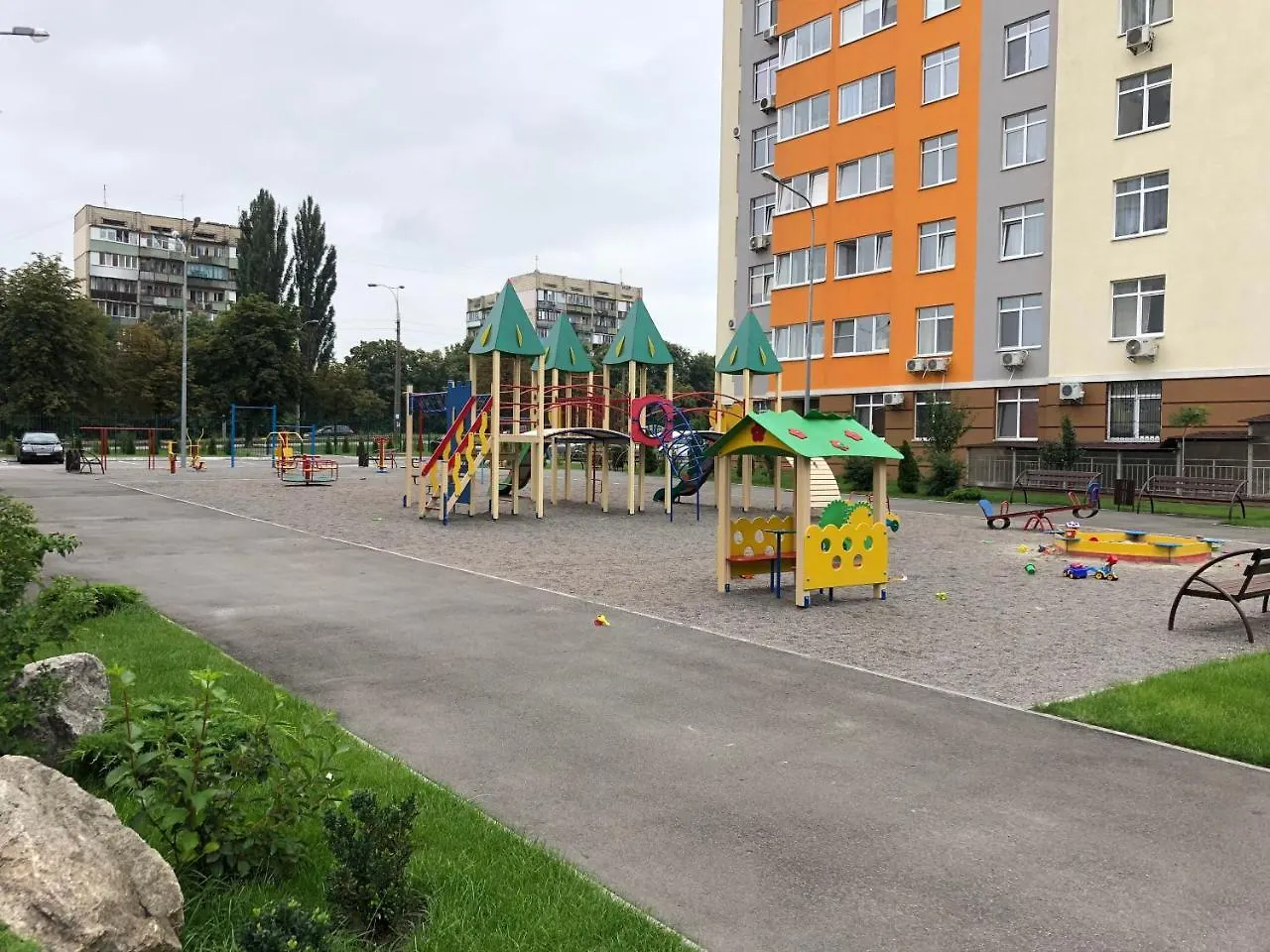 Стильна Та Простора Квартира 基輔